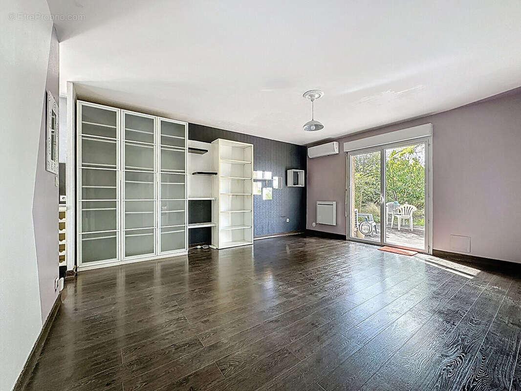 Appartement à ESCALQUENS