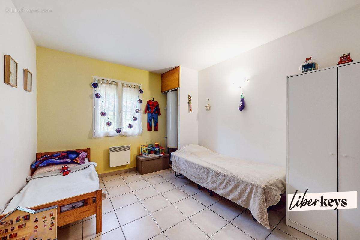 Appartement à LE PONTET