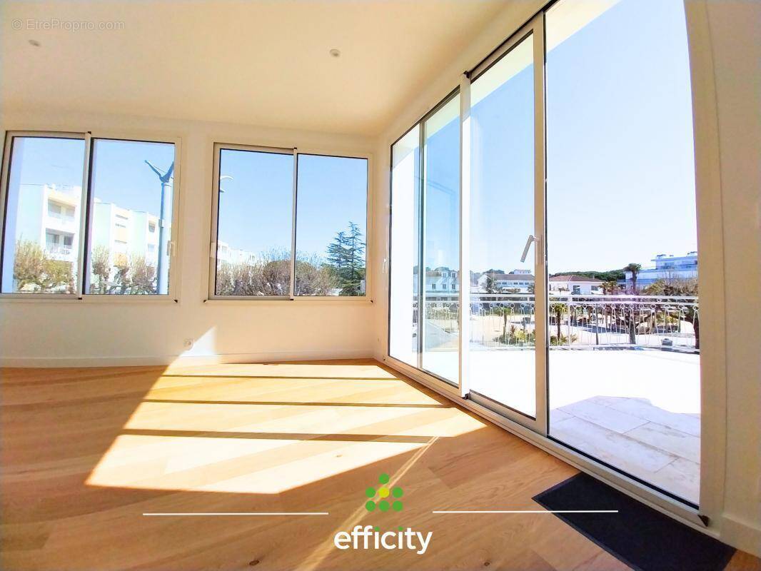 Appartement à SAINT-PALAIS-SUR-MER