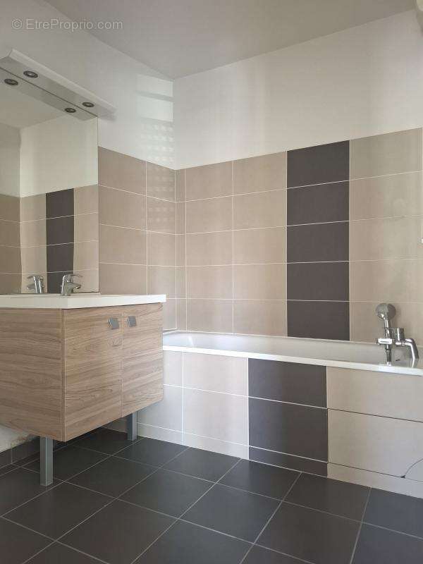 Appartement à VENISSIEUX