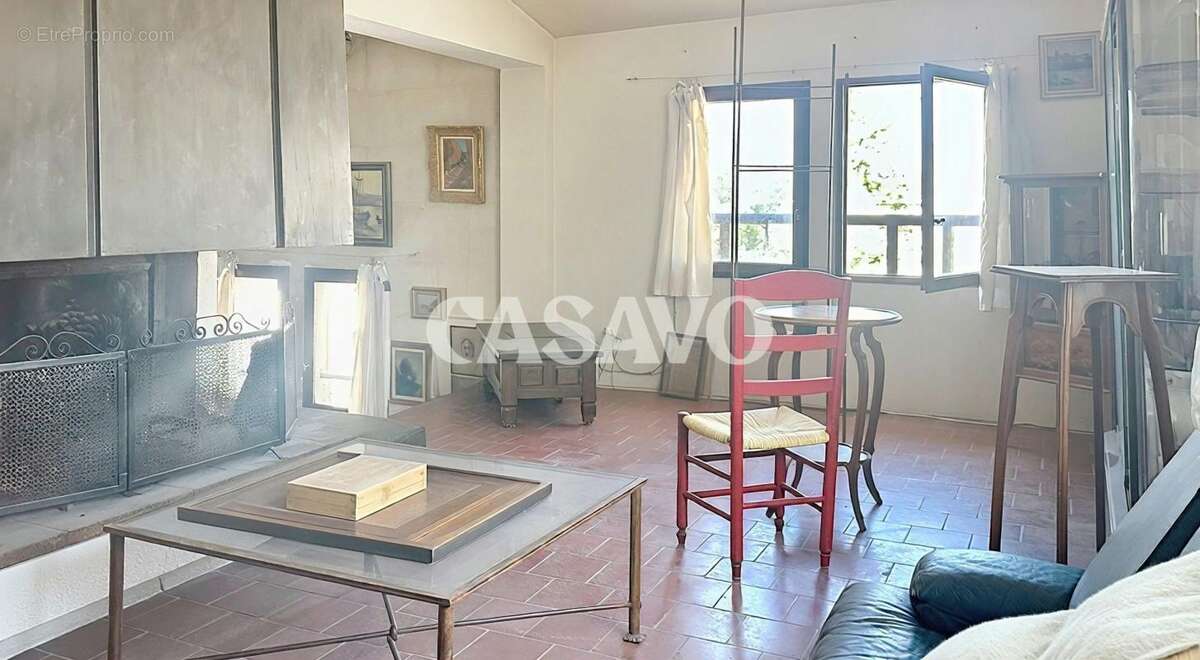 Vente Maison 7 pièces de 171m² - 13200 Arles - photo 4