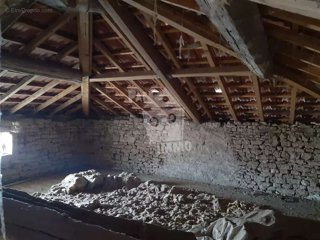 Maison à NOVIANT-AUX-PRES