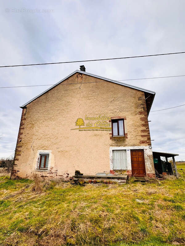 Maison à FOUGEROLLES