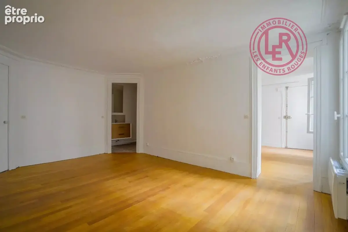 Paris 3ème - Appartement 3/4 pièces au 2ème étage plein Sud - photo 5