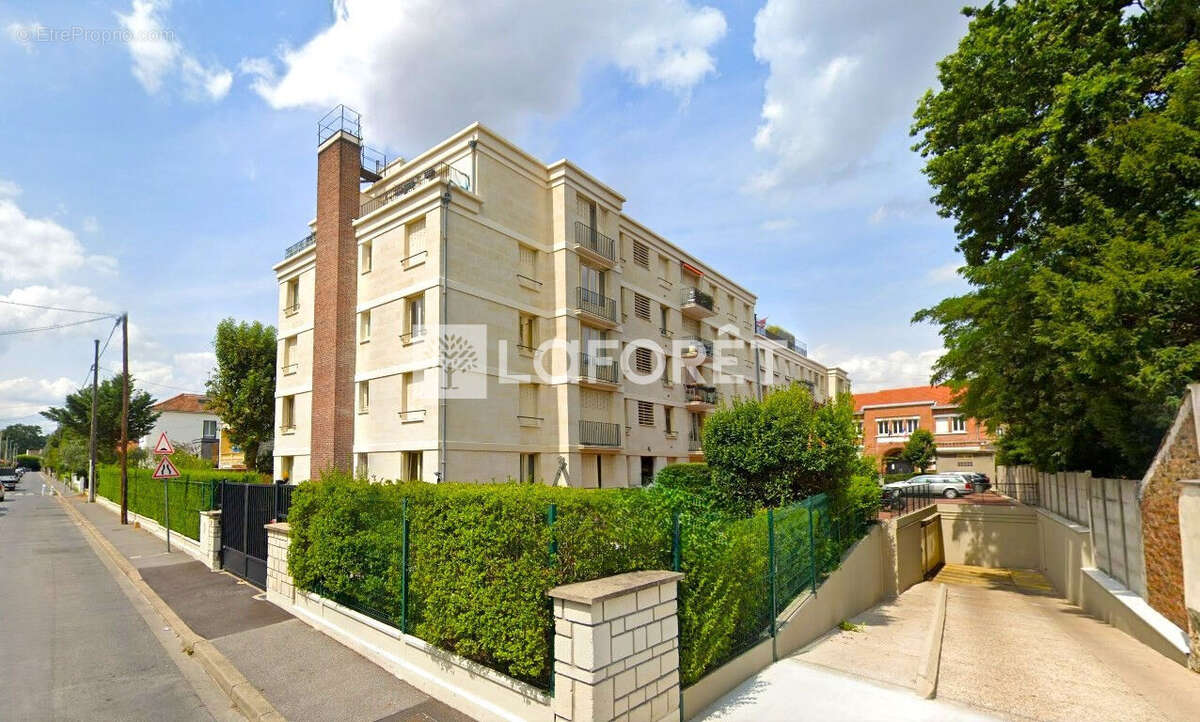 Appartement à VILLEMOMBLE