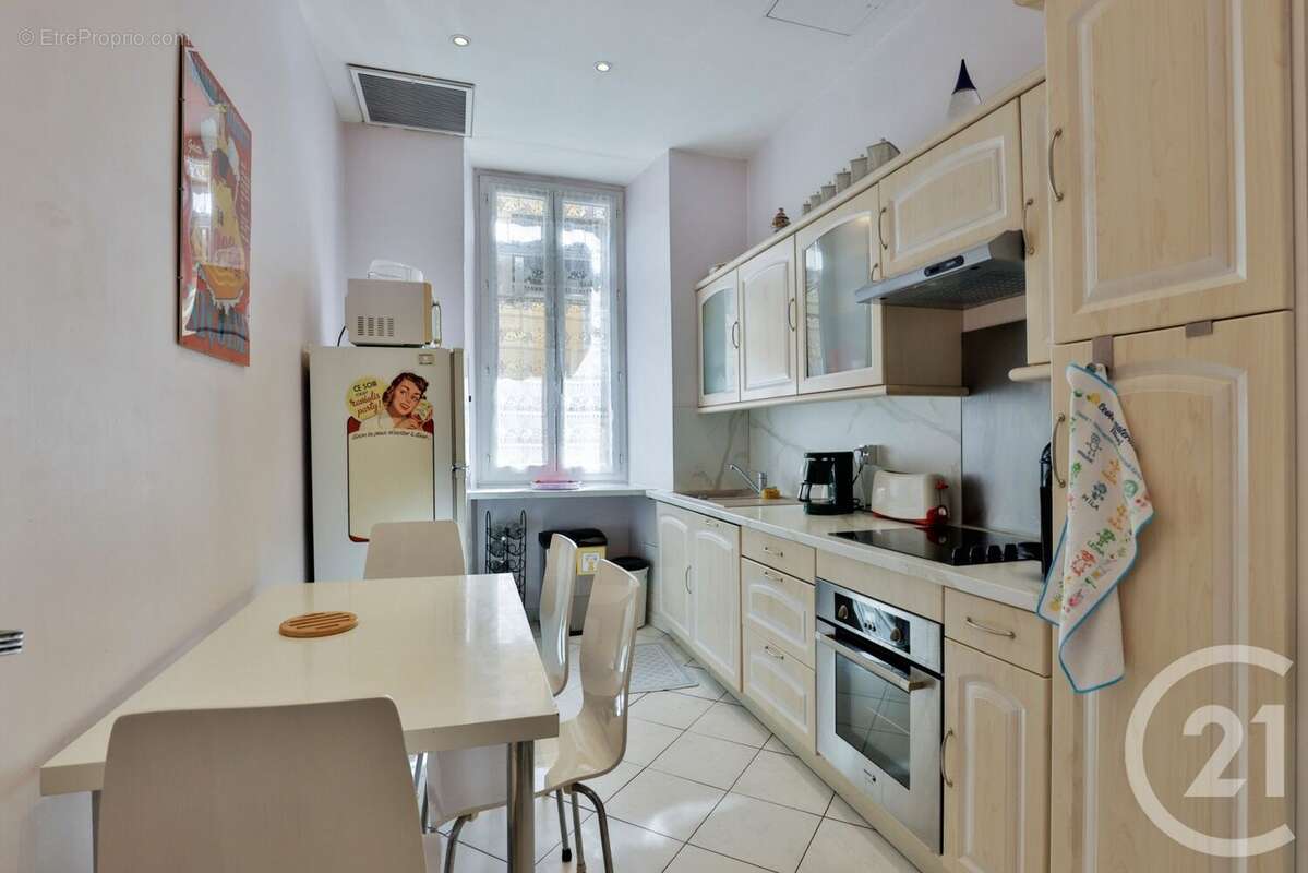 Appartement à NICE