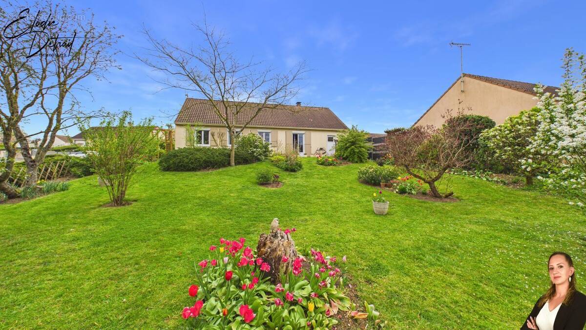 Maison à LA GUIERCHE