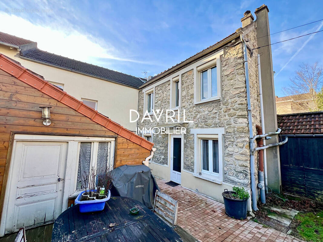 Maison à CONFLANS-SAINTE-HONORINE