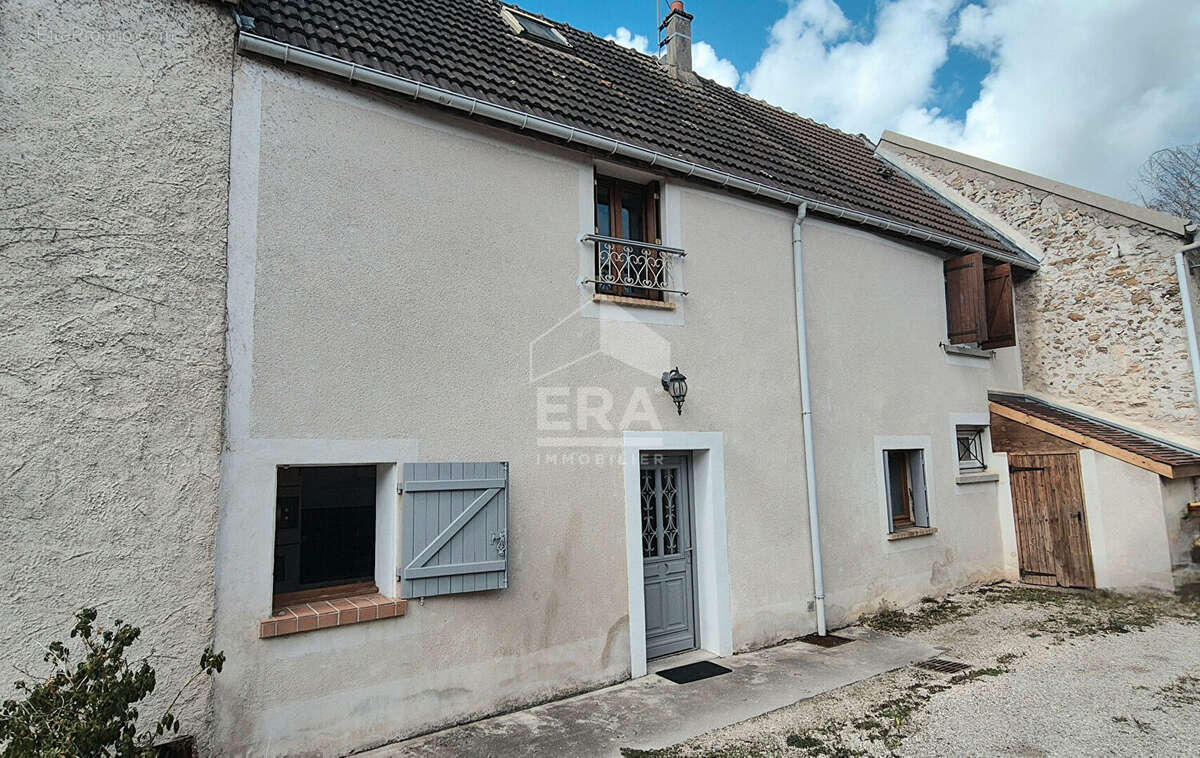 Maison à BRIE-COMTE-ROBERT