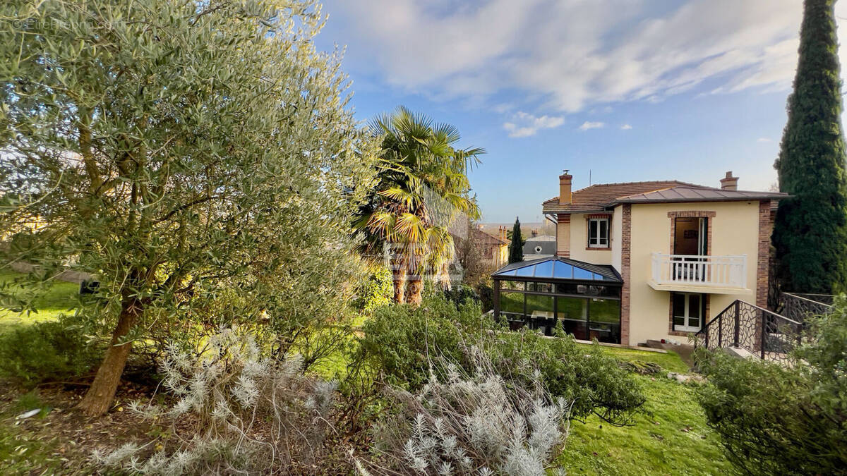 Maison à ATHIS-MONS