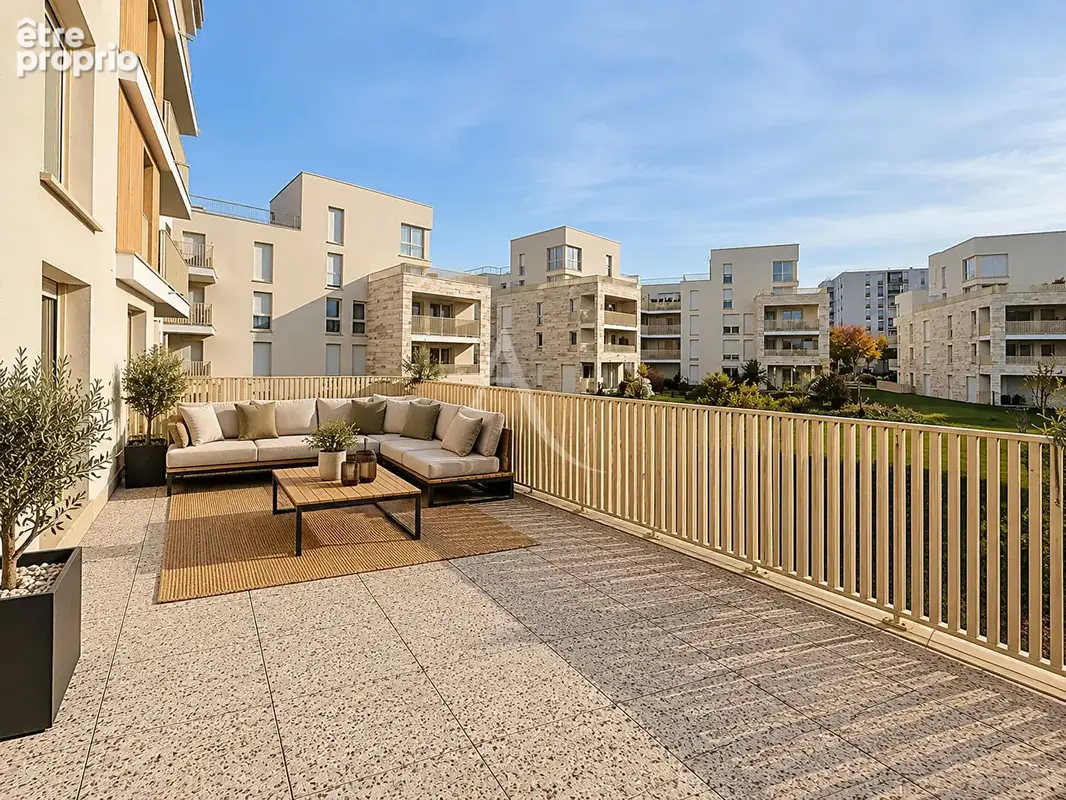 Appartement 3 chambres, terrasse de 45m2 - photo 1
