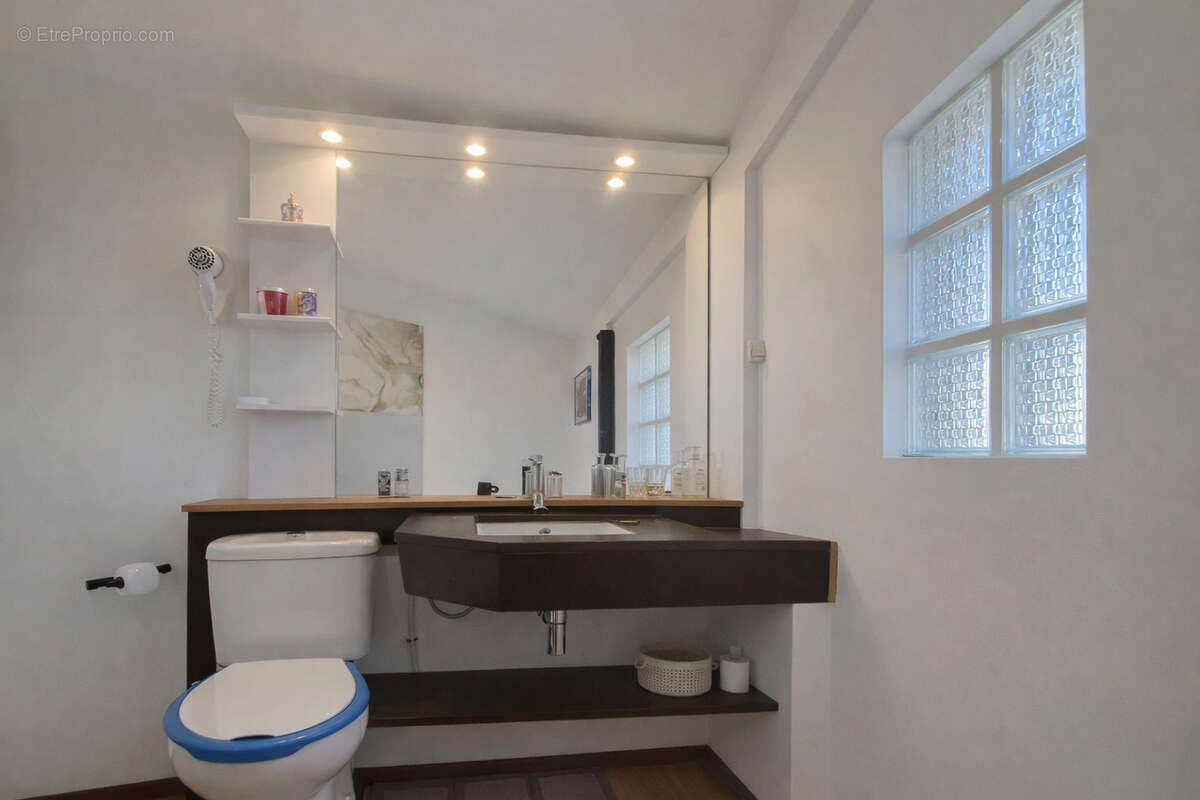 Maison à IVRY-SUR-SEINE