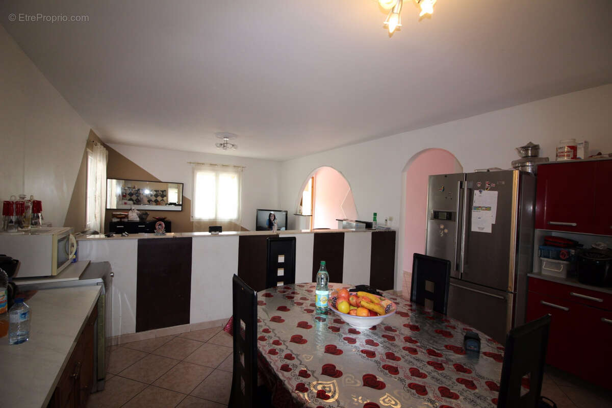 Maison de 210 m2. Terrain de 860 m2. - photo 23