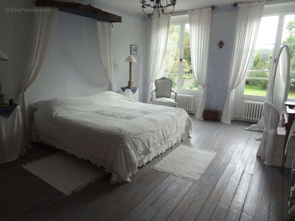 Grande maison de caractère, ancienne abbaye, longère +1771 m² de parc - photo 13