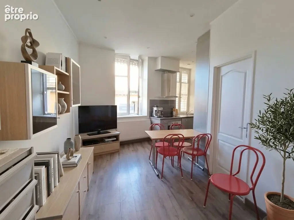 Appartement à LYON-8E