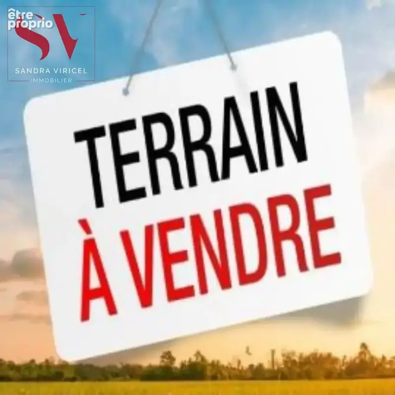 Terrain à OPTEVOZ