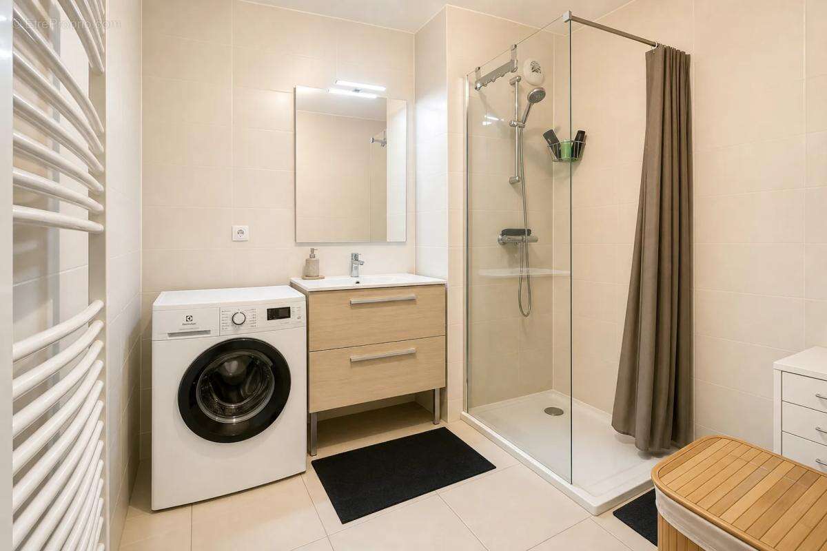 Appartement à PREVESSIN-MOENS