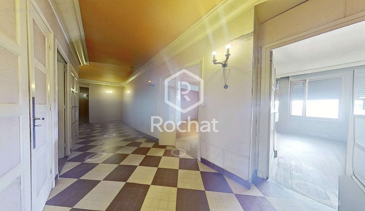 Appartement à CALUIRE-ET-CUIRE
