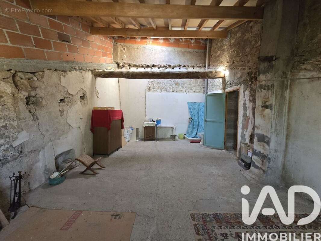 Maison 100 m² à Villeseque-Des-Corbieres  - photo 6