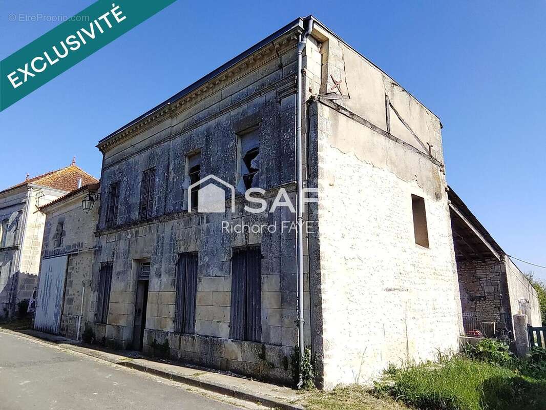 Photo 2 - Maison à CONSAC