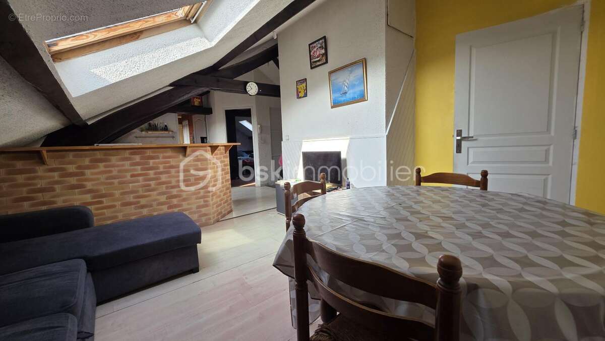 Appartement F3 - 50 m2 - 2 chambres -  jardin privatif 150 m2 - photo 2