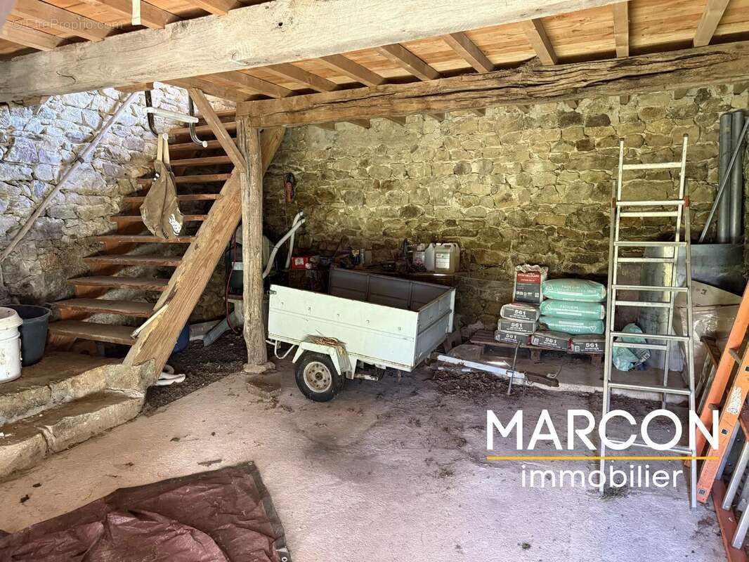 Belle fermette de 176 m² - Secteur JARNAGES - photo 62