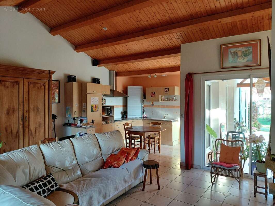 Maison à SAINT-HILAIRE-DE-RIEZ