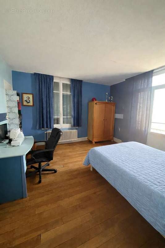 Maison à BRIENON-SUR-ARMANCON