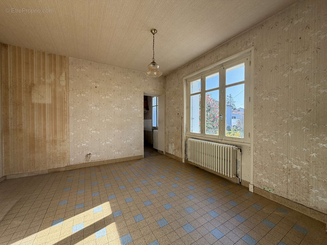 Maison à AIZENAY