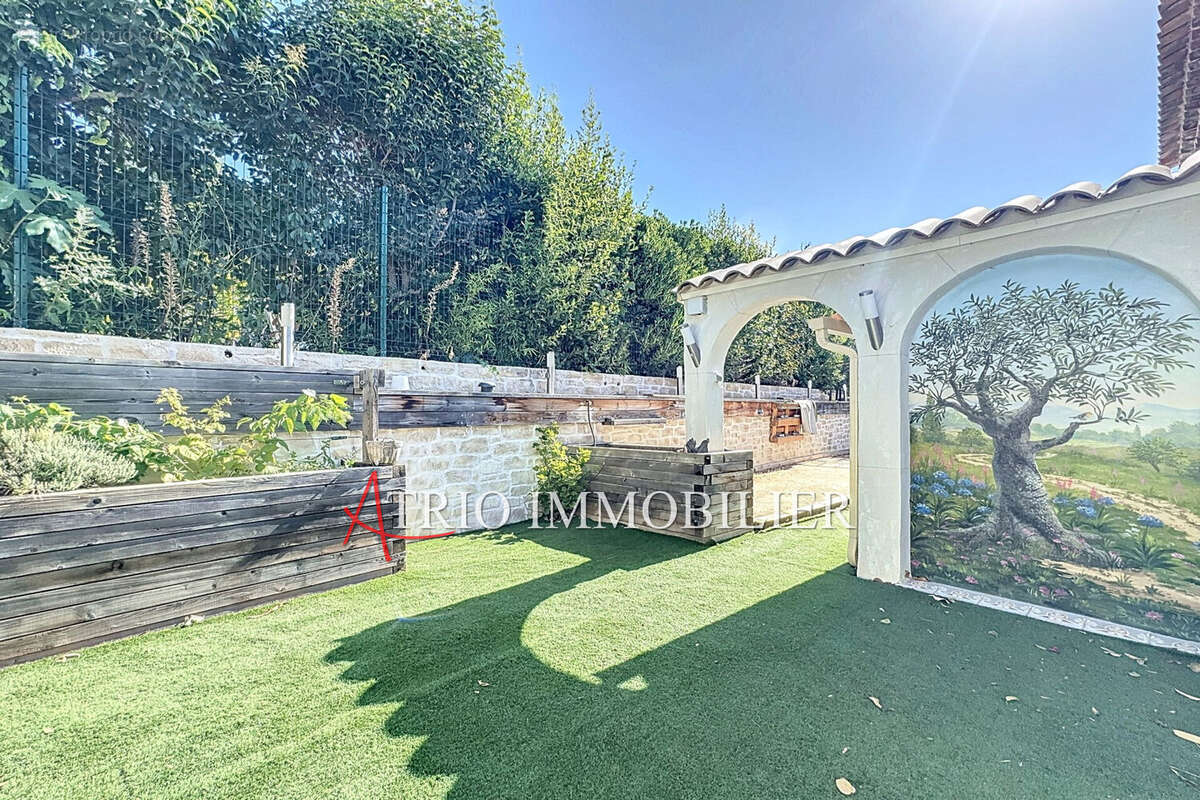 Maison à CAGNES-SUR-MER