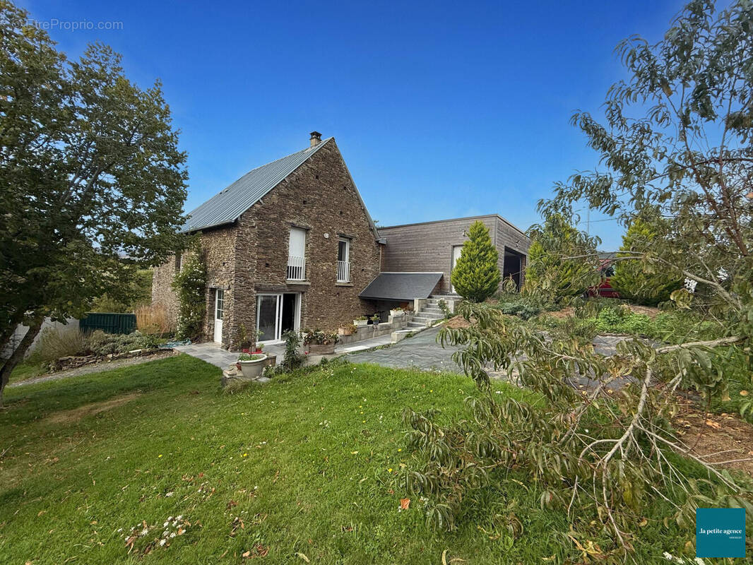 Maison à THURY-HARCOURT