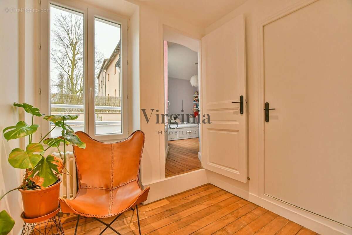 Saint-Maurice, Maison, 6 pièces, 153 m² - photo 4