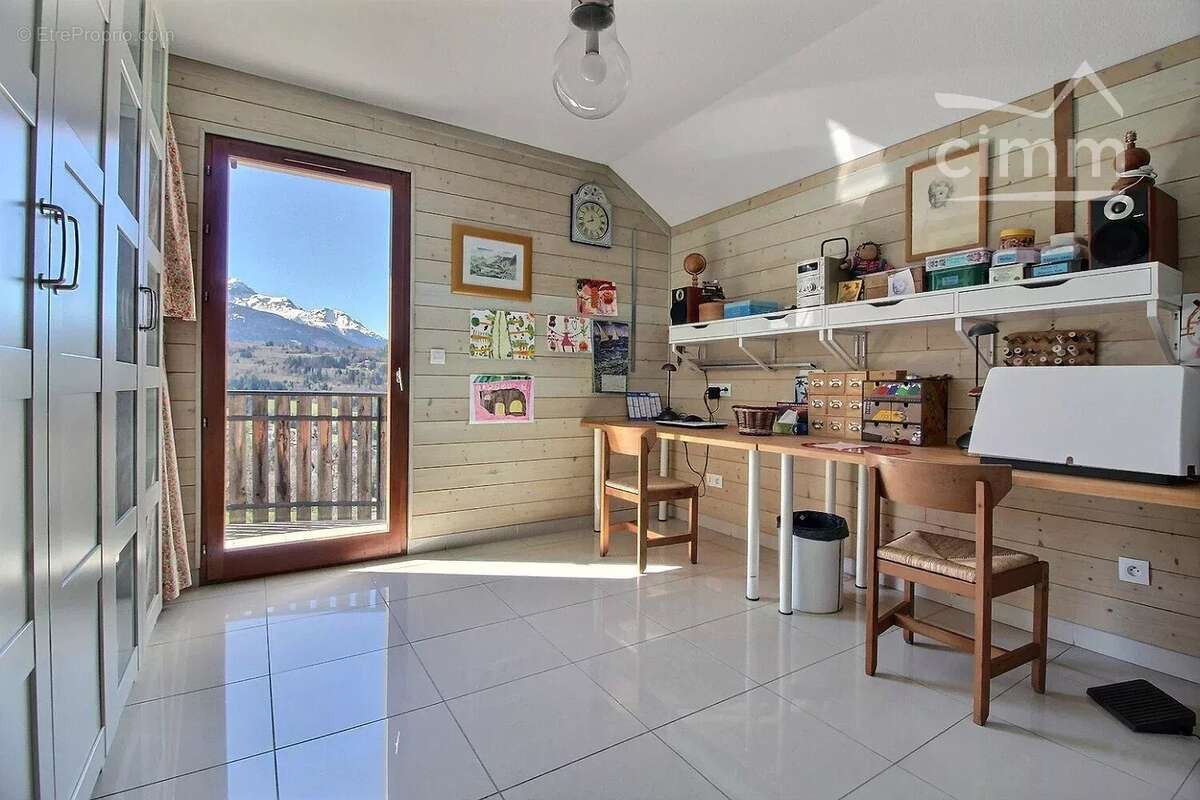 Maison à LES ADRETS