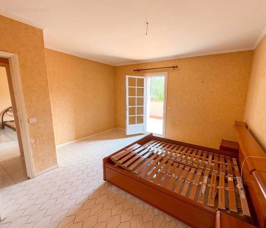 Maison - 10 minutes de cotignac - photo 9