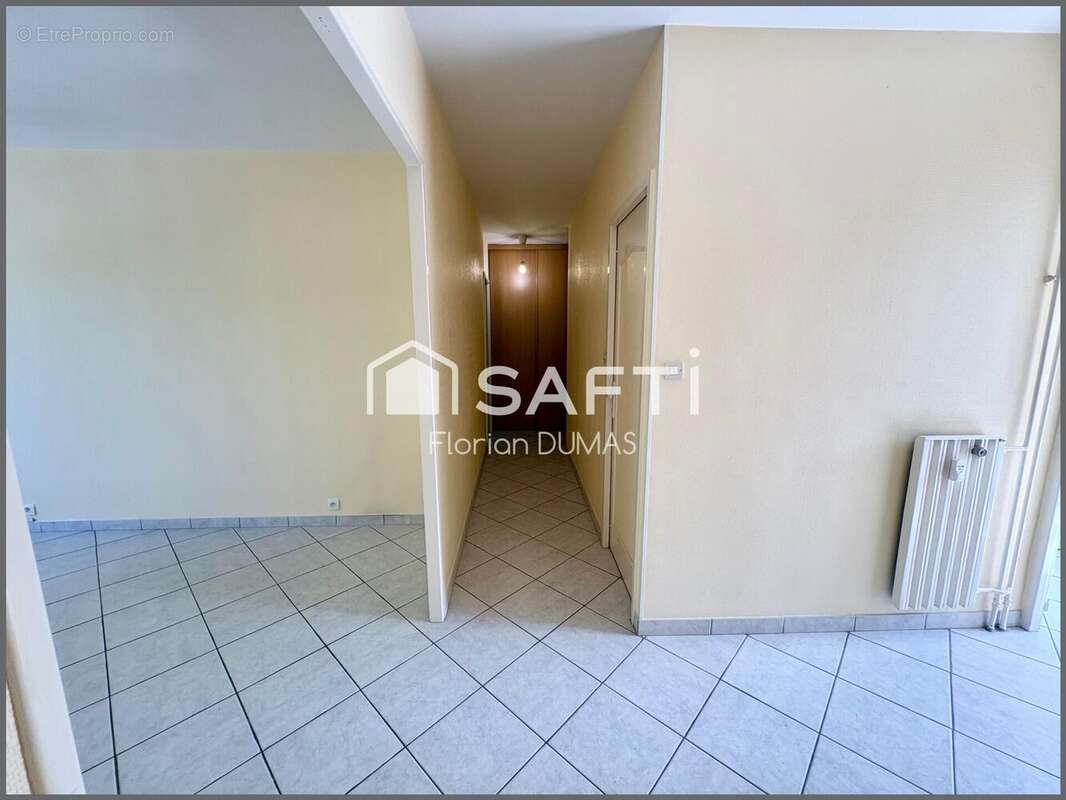 Appartement 74 m² à Bourg-Les-Valence  - photo 7