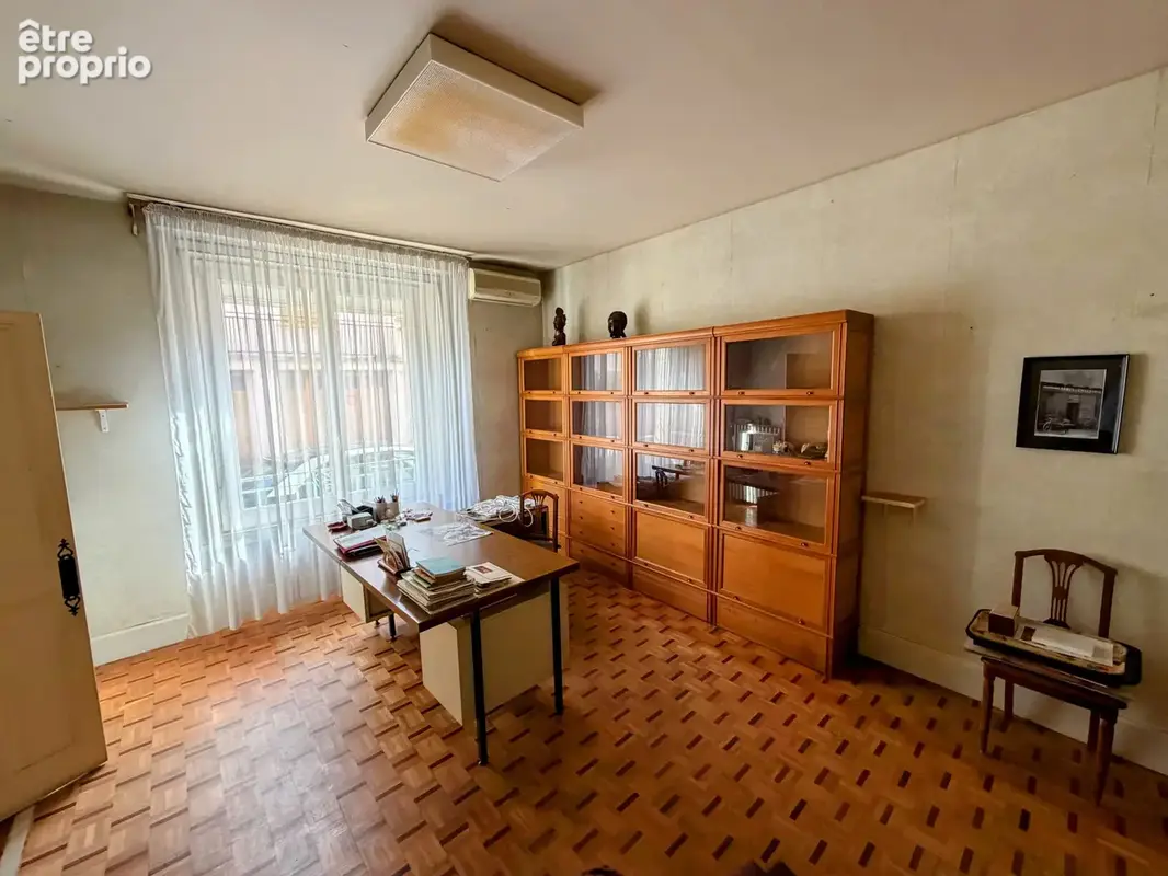 Maison de maître   charme, volumes et élégance au cœur de la ville - photo 2