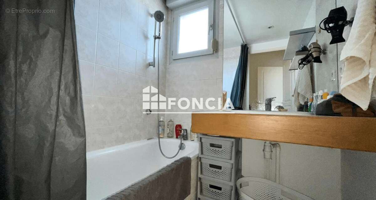 Appartement à LYON-3E