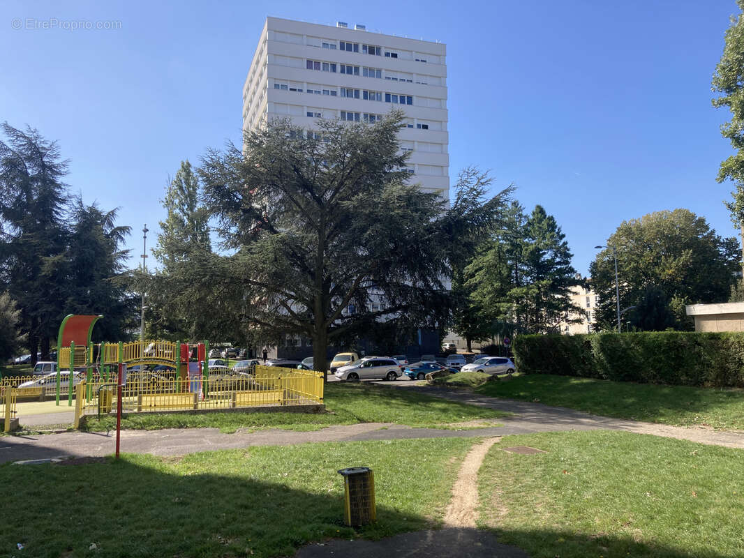 Appartement à SARCELLES