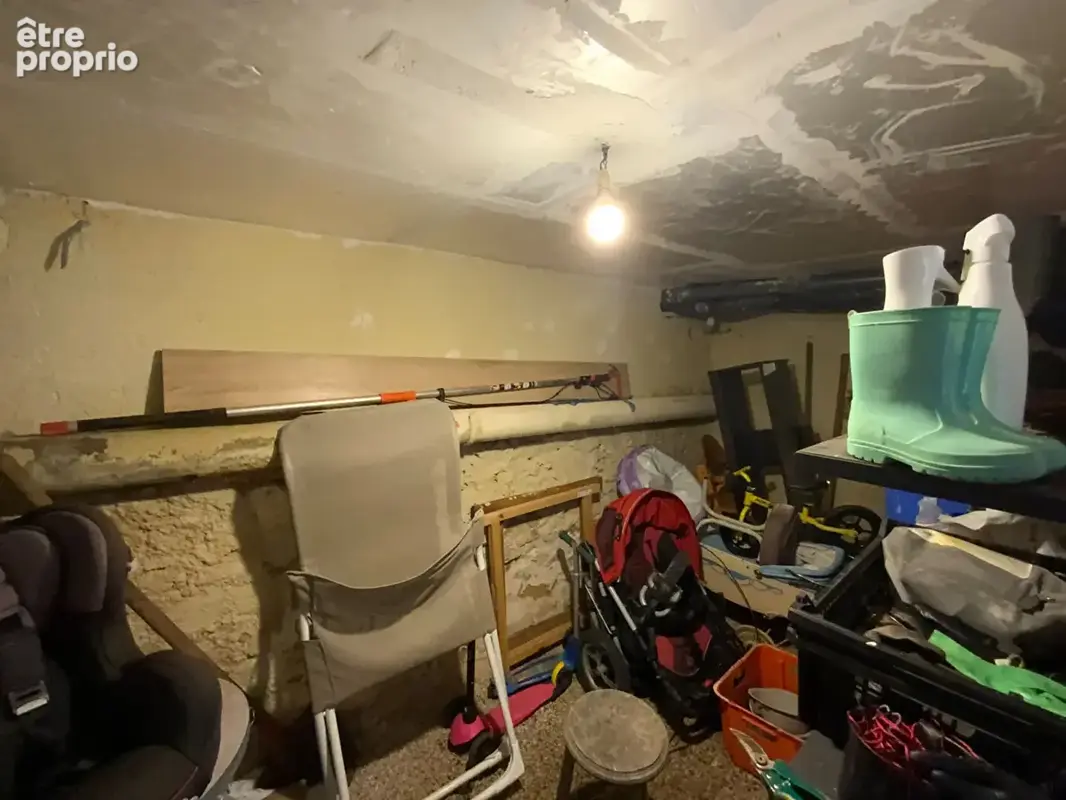 LE CREUSOT proche commodités. Immeuble comprenant deux appartements actuellement loués - photo 17