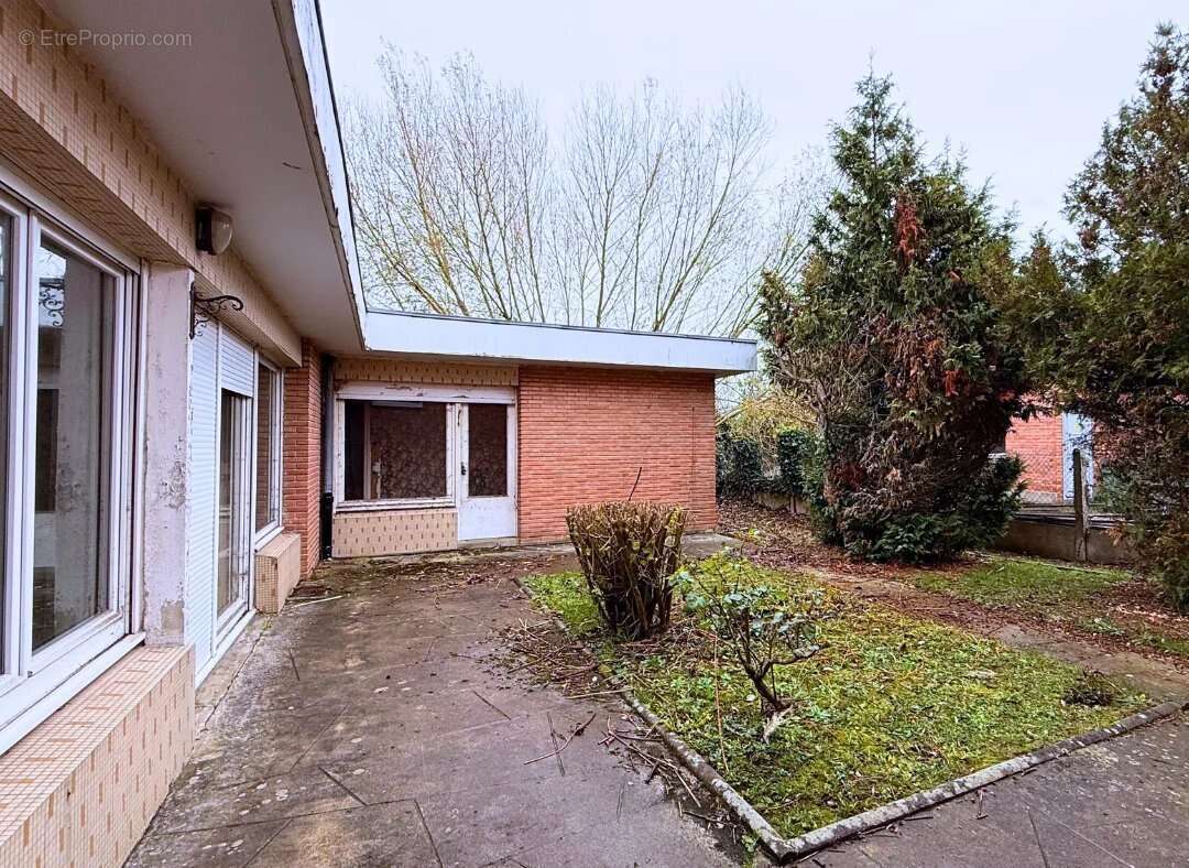 Environ 120 m² de potentiel à saisir - Idéal projet pro - photo 2