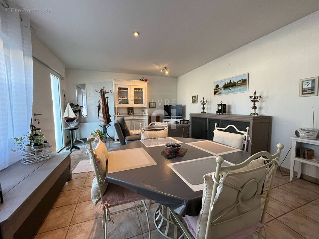 Appartement à SAINT-MICHEL-CHEF-CHEF