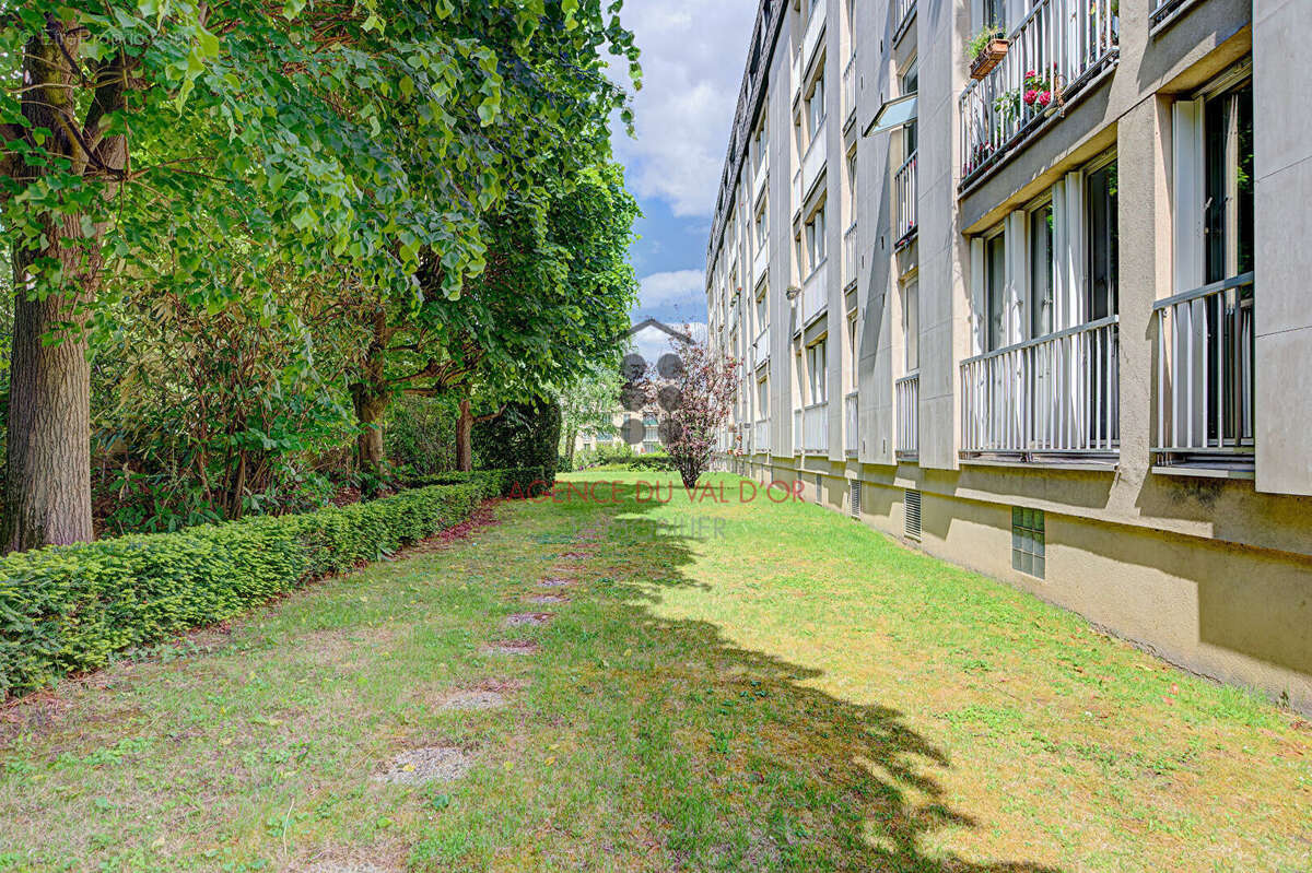Appartement à RUEIL-MALMAISON