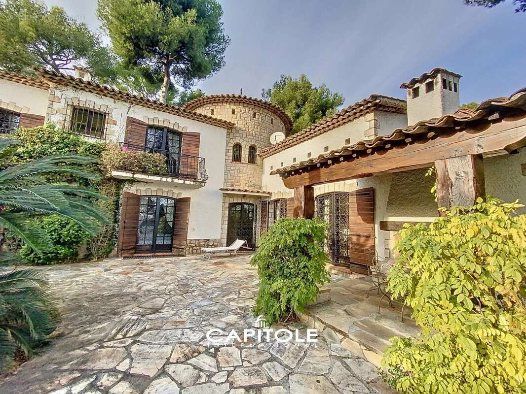 Maison à ANTIBES