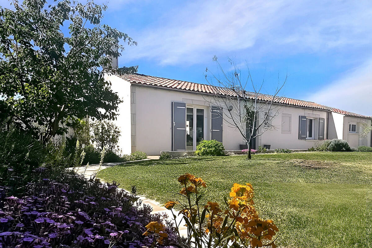 Maison à SAINTE-SOULLE