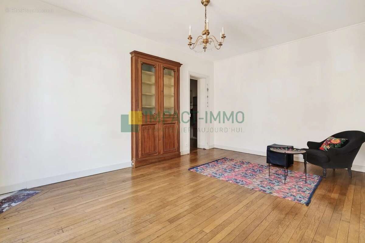 Appartement à SAINT-OUEN