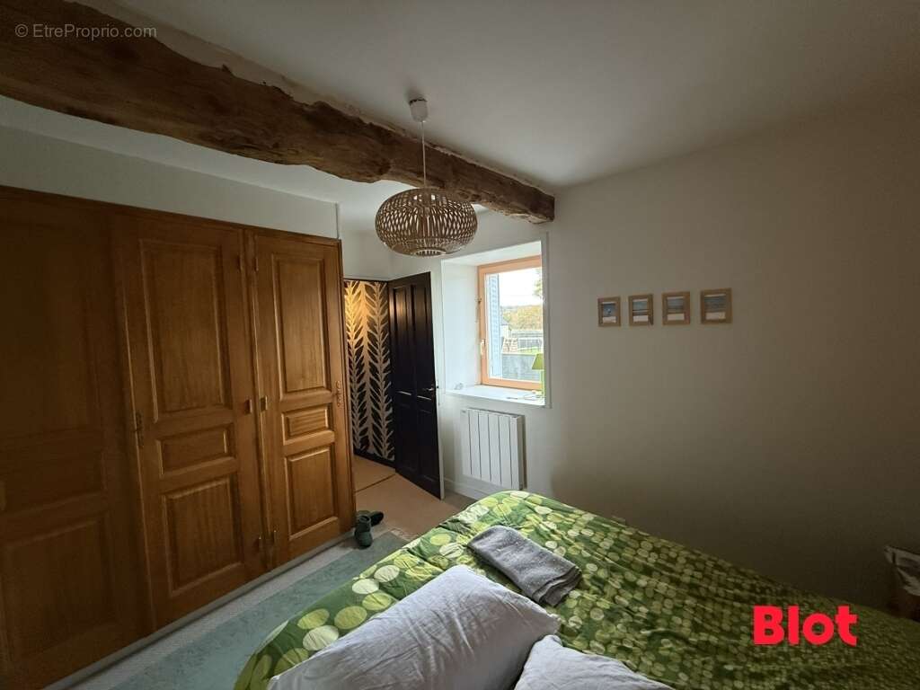 Maison à PLOUER-SUR-RANCE