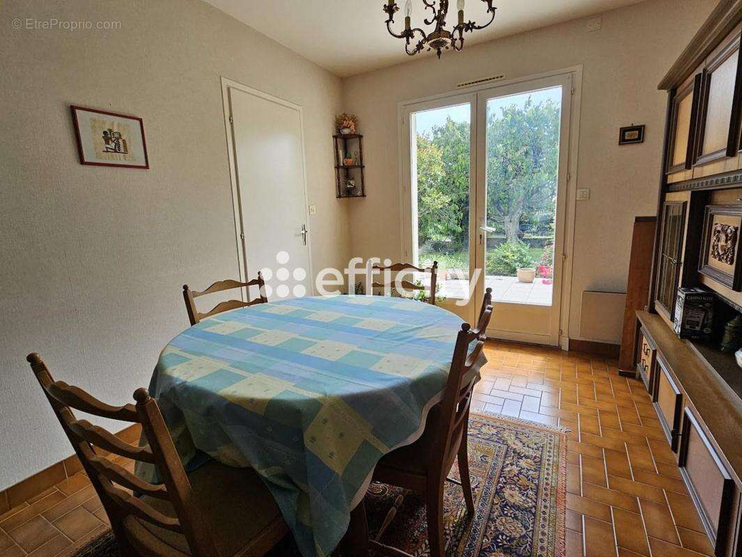 Maison 126 m² à La Rochelle  - photo 6