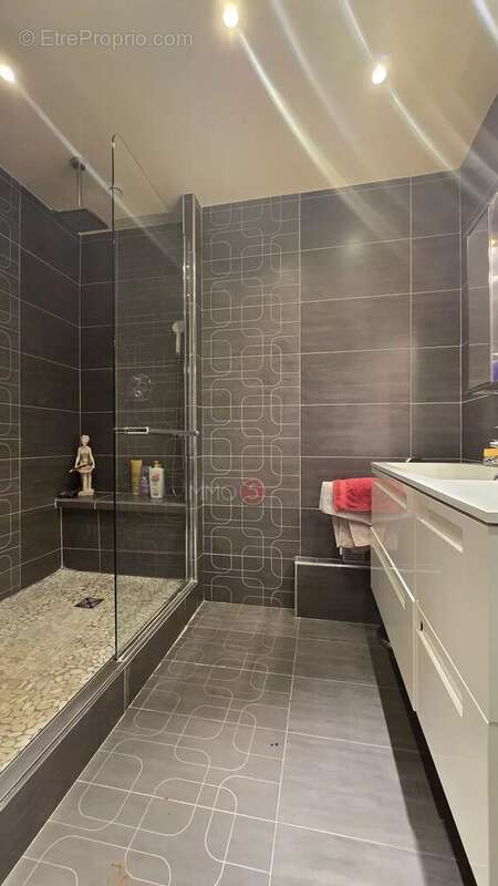 Appartement à LE RAINCY