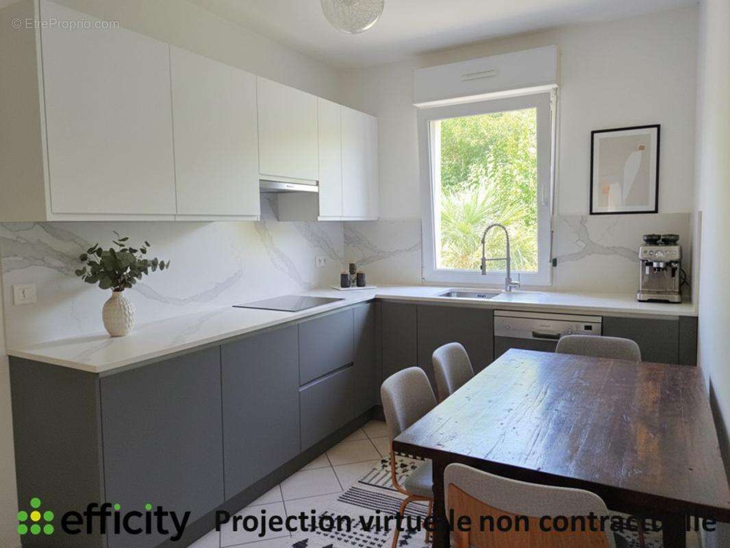 Maison 96 m² à La Chapelle-Des-Fougeretz  - photo 6