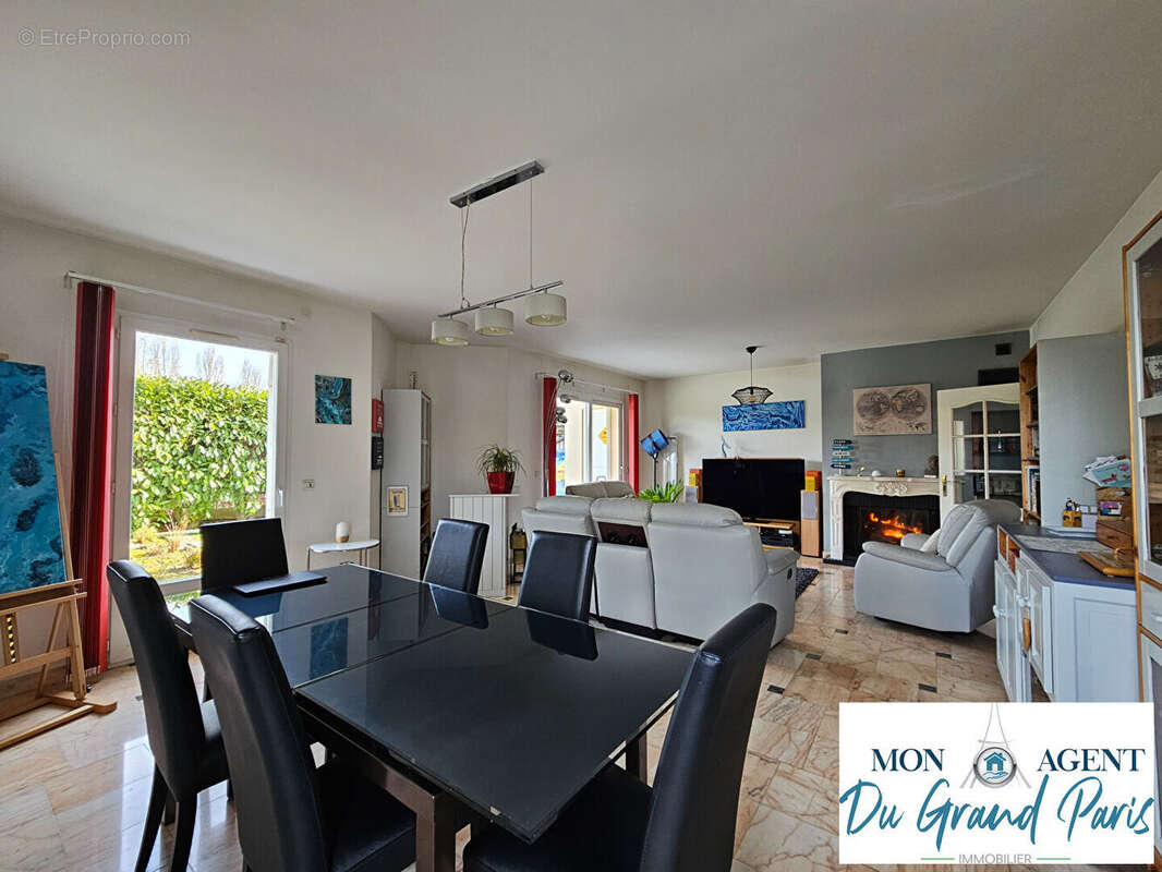 Maison à TOUSSUS-LE-NOBLE